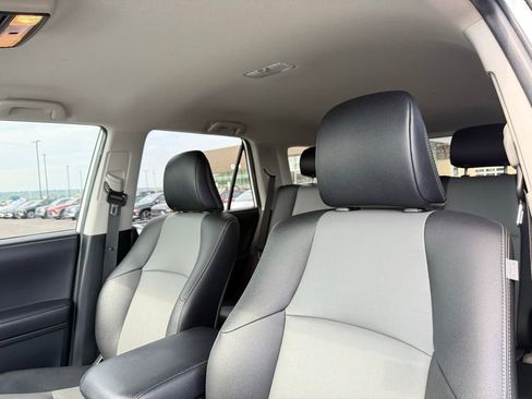 Used 2018 Toyota 4Runner SR5 Premium AWD/4WD image 23
