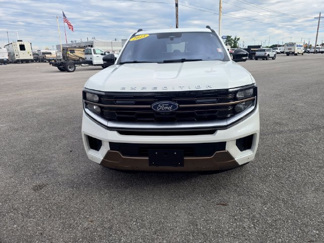 Used 2025 Ford Expedition King Ranch AWD/4WD image 9