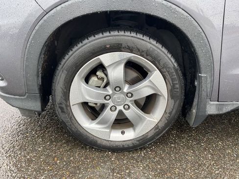 Used 2022 Honda HR-V LX image 13