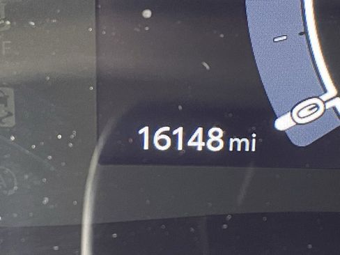 Used 2025 Toyota Camry SE image 25