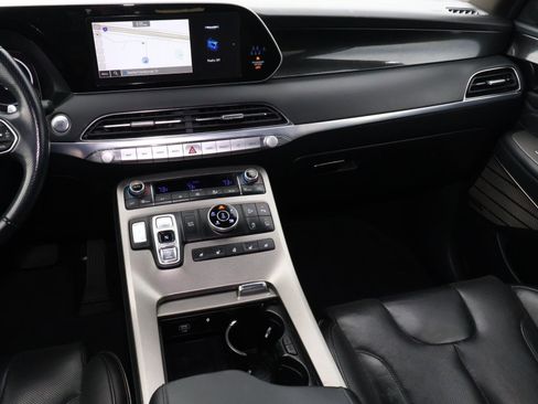 Used 2022 Hyundai Palisade Calligraphy image 12