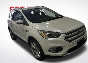 Used 2019 Ford Escape Titanium FWD image 10