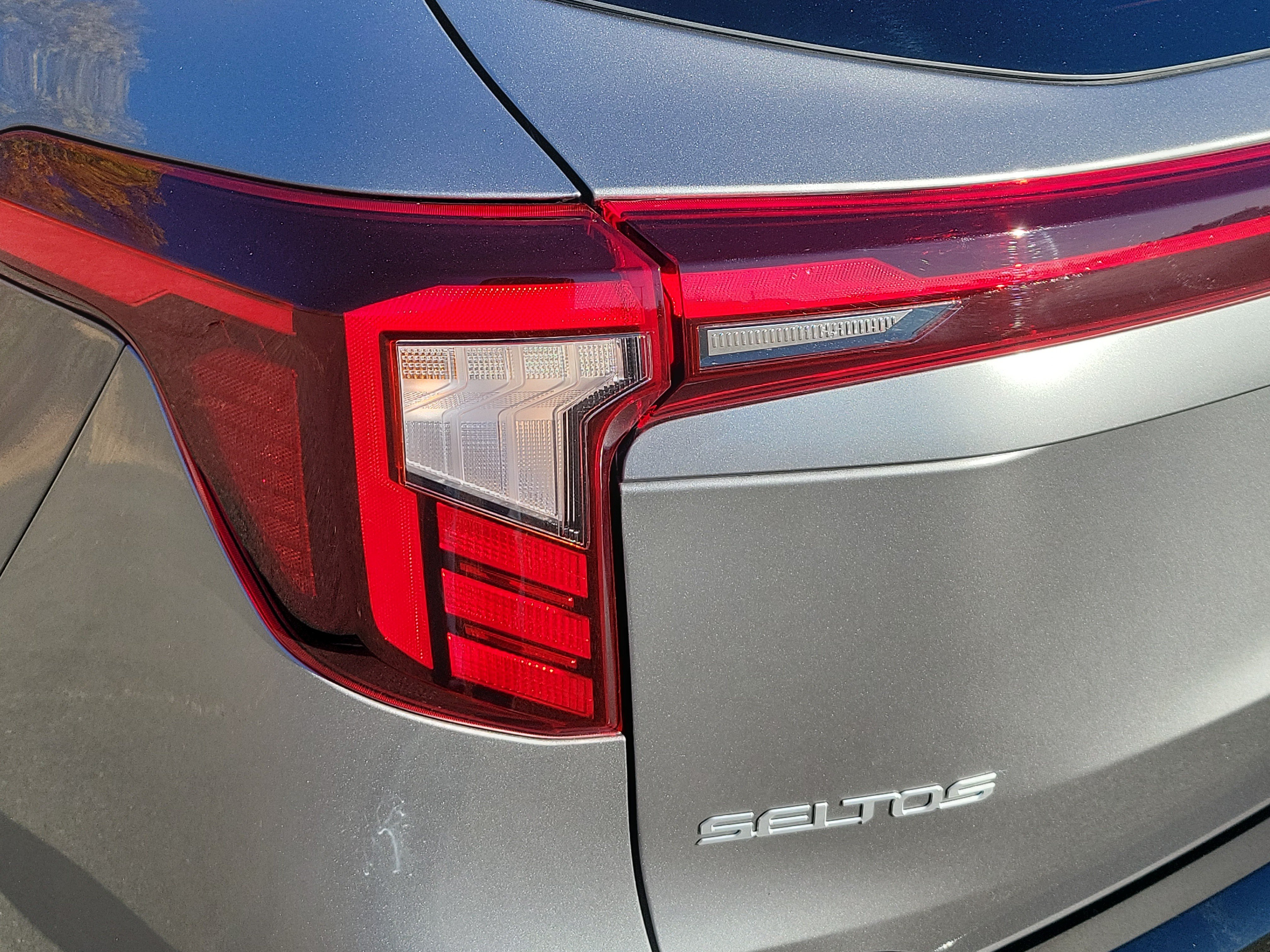Used 2026 Kia Seltos S AWD/4WD image 11