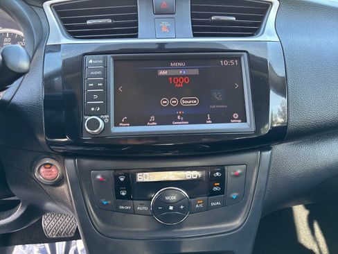 Used 2019 Nissan Sentra SV image 17