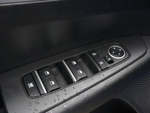 Used 2023 Kia Forte LXS FWD image 28