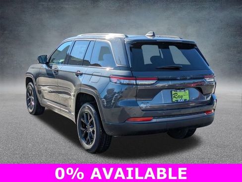 New 2026 Jeep Grand Cherokee Altitude image 6