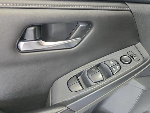 Used 2024 Nissan Sentra SV w/ All-Weather Package FWD image 14
