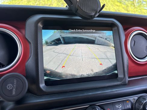 Used 2020 Jeep Wrangler Unlimited Rubicon AWD/4WD image 21