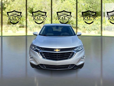 Used 2018 Chevrolet Equinox LT w/ LPO, Cargo Package image 2