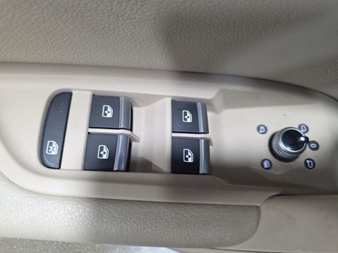 Used 2018 Audi Q5 2.0T Premium Plus image 27