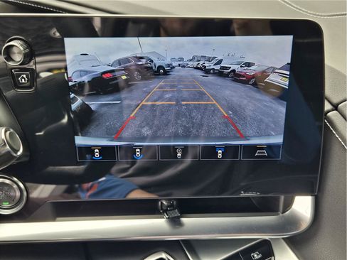 Used 2023 Chevrolet Corvette Stingray Preferred Cpe w/ Battery Protection Package RWD image 16