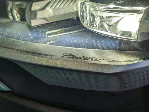 Used 2021 Cadillac Escalade ESV Luxury AWD/4WD image 37