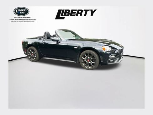 Used 2020 FIAT 124 Spider Abarth w/ Convenience Group RWD image 1