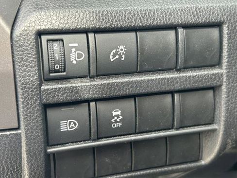 Certified 2024 Toyota Tacoma TRD Off-Road image 26