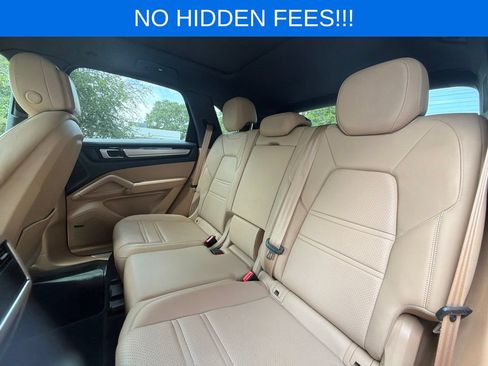 Used 2022 Porsche Cayenne Platinum Edition AWD/4WD image 47