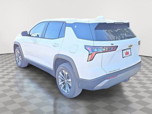 New 2026 Chevrolet Equinox LT image 7