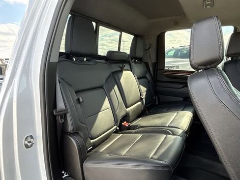 Used 2024 GMC Sierra 2500 Denali w/ Denali Reserve Package image 24