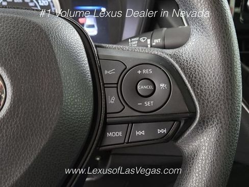 Used 2021 Toyota Corolla LE w/ LE Convenience Package FWD image 37