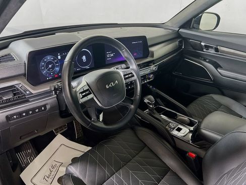 Used 2024 Kia Telluride SX Prestige X-Pro AWD/4WD image 9