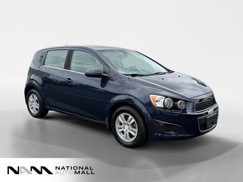 Used 2015 Chevrolet Sonic LT FWD image 7