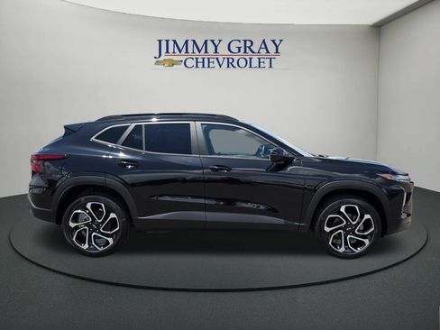 New 2026 Chevrolet Trax RS w/ Driver Confidence Package FWD image 6
