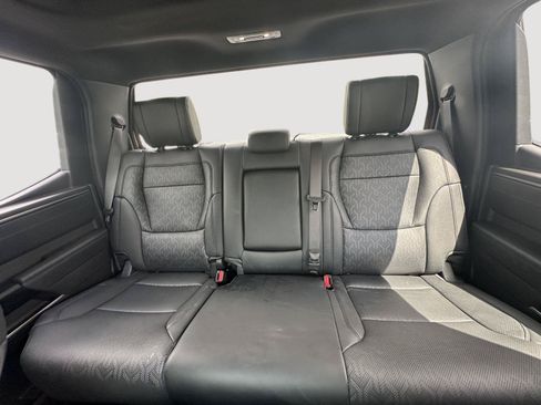 Used 2025 Toyota Tundra Limited AWD/4WD image 12