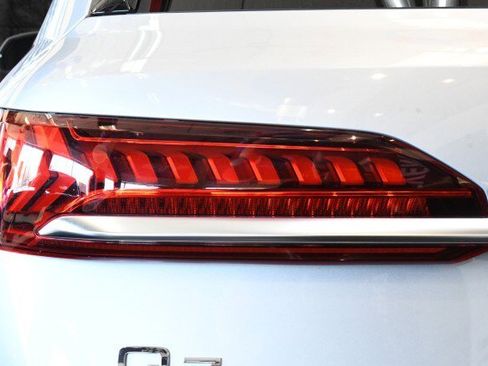 Used 2020 Audi Q7 3.0T Prestige AWD/4WD image 15