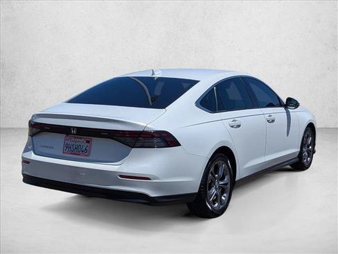 Used 2023 Honda Accord EX image 5