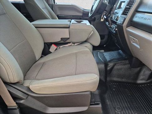 Used 2019 Ford F350 XL w/ Power Equipment Group AWD/4WD image 18