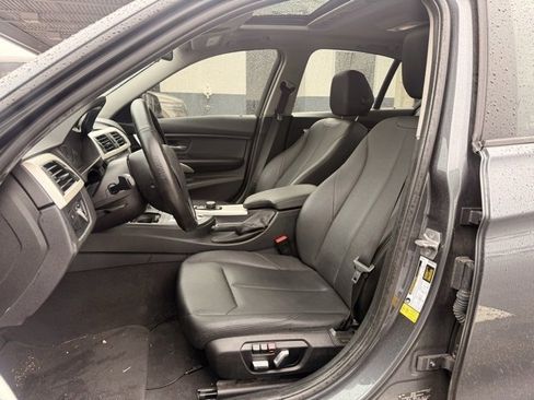 Used 2016 BMW 320i Sedan image 12