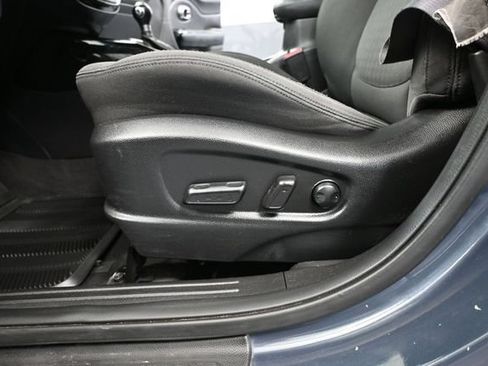 Used 2014 Kia Soul ! w/ Sun & Sound Package FWD image 20