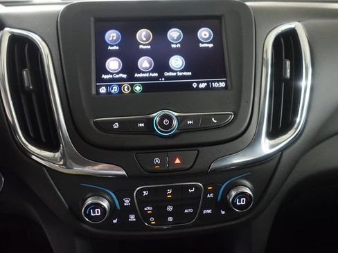 Used 2023 Chevrolet Equinox LT FWD image 15