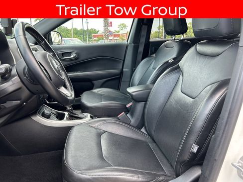 Used 2021 Jeep Compass Latitude w/ Sun and Sound Group AWD/4WD image 13