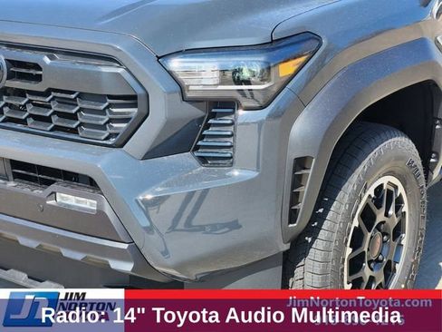 Used 2026 Toyota Tacoma TRD Off-Road w/ TRD Off Road Premium Package AWD/4WD image 8