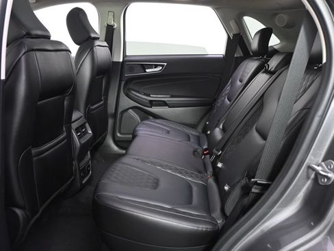 Used 2023 Ford Edge Titanium w/ Class II Trailer Tow Package AWD/4WD image 21