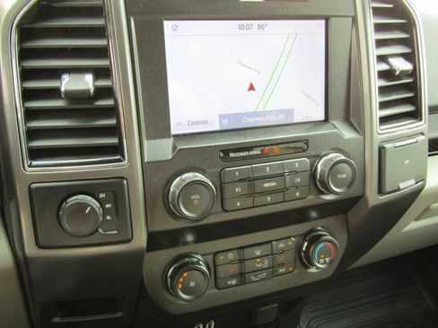Used 2020 Ford F150 XLT w/ Equipment Group 302A Luxury AWD/4WD image 22