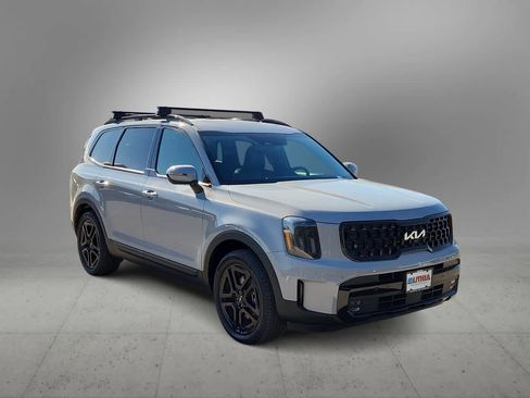 Used 2024 Kia Telluride SX Prestige X-Line image 2