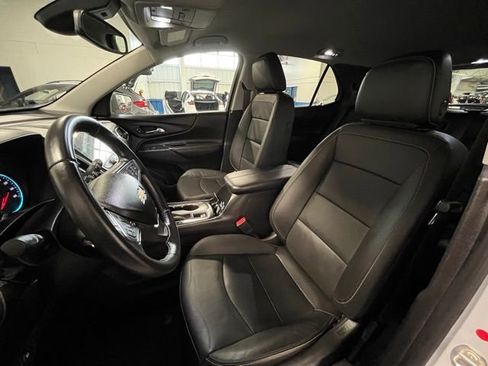 Used 2021 Chevrolet Equinox Premier FWD image 21