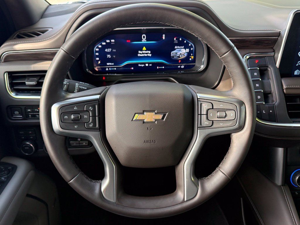Used 2024 Chevrolet Tahoe LT w/ Luxury Package AWD/4WD image 19