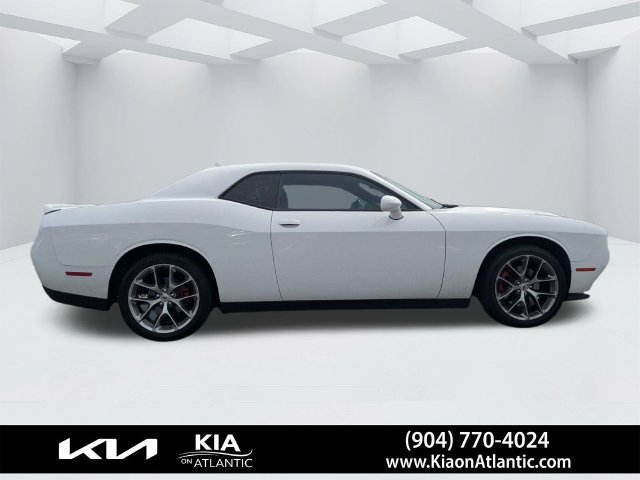 Used 2020 Dodge Challenger SXT w/ Plus Package RWD image 2