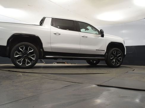 New 2025 GMC Sierra EV Denali image 45
