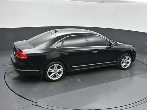 Used 2015 Volkswagen Passat 1.8T Sport FWD image 38