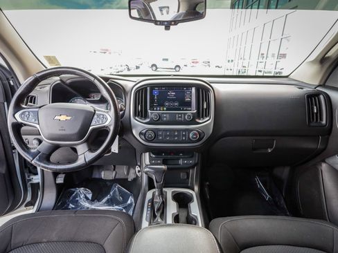 Used 2019 Chevrolet Colorado LT image 18