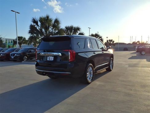 Used 2021 GMC Yukon SLT image 6