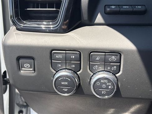 Certified 2024 GMC Sierra 1500 AT4X AWD/4WD image 18