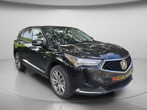 Used 2023 Acura RDX w/ Technology Package FWD image 4