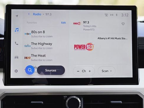 Used 2024 Toyota Tacoma TRD Off-Road image 23