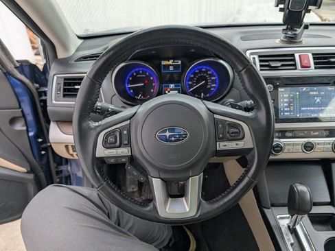 Used 2016 Subaru Outback 2.5i Limited image 9
