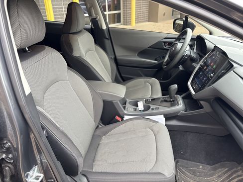 Used 2024 Subaru Crosstrek 2.0i Premium image 32