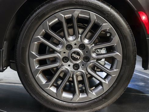 Used 2026 MINI Cooper S FWD image 8
